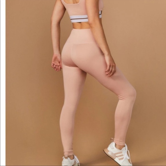 Tan + Lines Sivan Ayla Blush Temescal Cyn high rise leggings nude size small - Picture 3 of 9